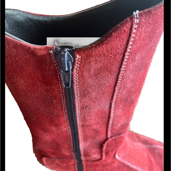 Aquatalia Wedge Boots Red Suede Side Zip Mid Calf Size 7.5 - Picture 3 of 7